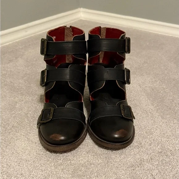 NIB Freebird Charlotte Boots Black Size 10 - Picture 3 of 10